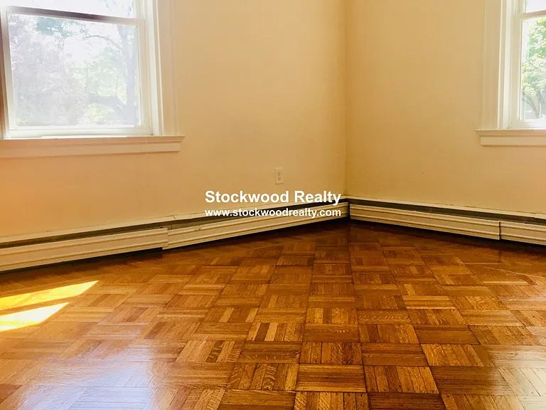 90 Lyndhurst St #4 — Photo 31