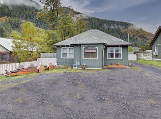 409 N Main St, Klickitat, WA 98628