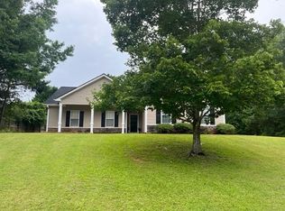 25 Chase Dr, Covington, GA 30016