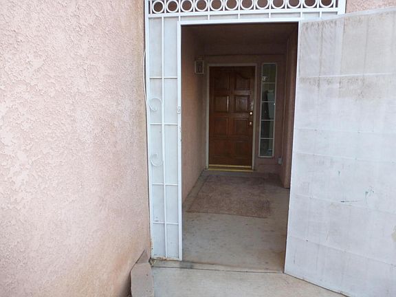 4th image of 4029 Claret Ct