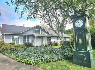 100 Vipond Dr, Crescent City, CA 95531