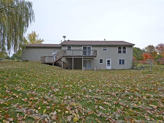 5th image of 12700 Henderson Ln