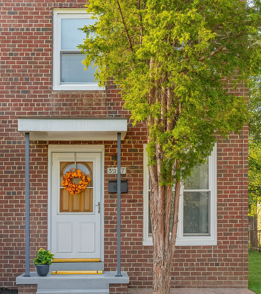 3 bed, 2.5 bath, 1400 sqft, $3,250 — Photo 1