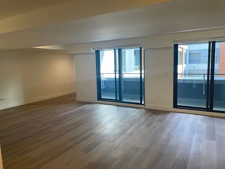 1085 Commonwealth Ave #30 — Photo 14