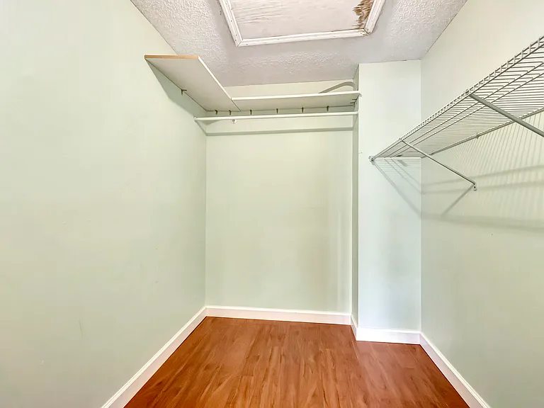351 Club Cir #207 — Photo 14