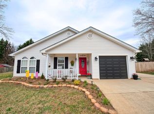 205 Old Orchard Rd, Greer, SC 29650