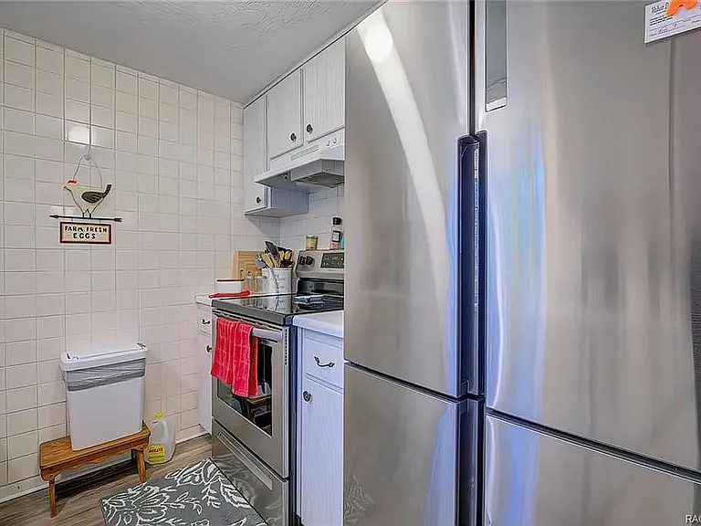 9 W Murray St — Photo 4