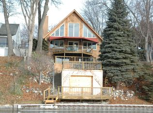 7845 Locklin, West Bloomfield, MI 48324