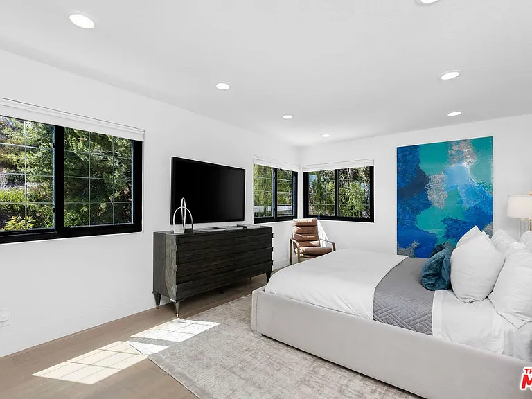 23458 W Moon Shadows Dr — Photo 6