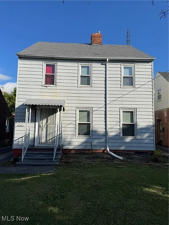 16317 Throckley Ave photo 1