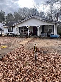 1st image of 1204 Main St