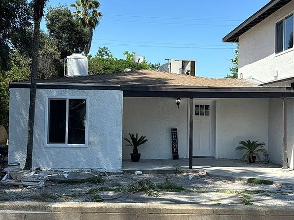 107 E Buckingham Way, Fresno, CA 93704