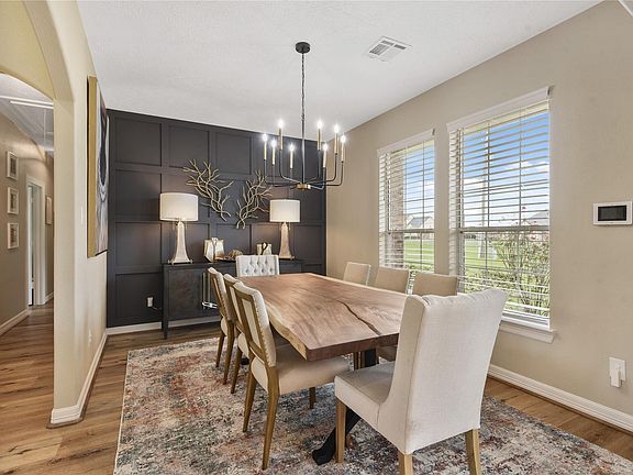 4th image of 4502 Landon Ln