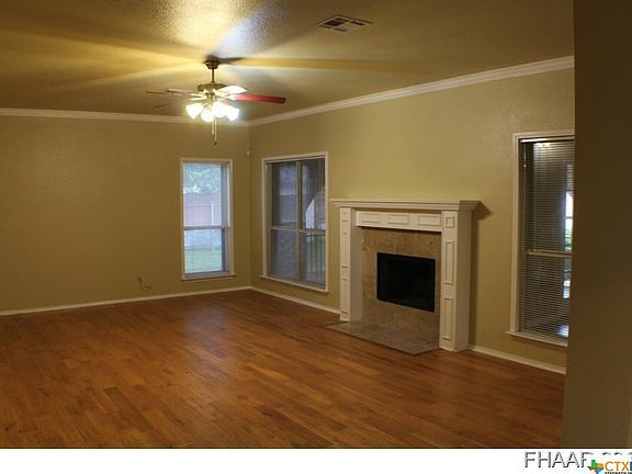 3rd image of 2201 Omaha Dr