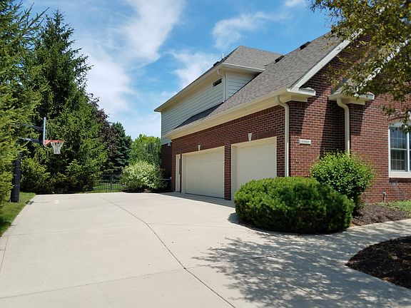 5th image of 11860 Creekstone Way