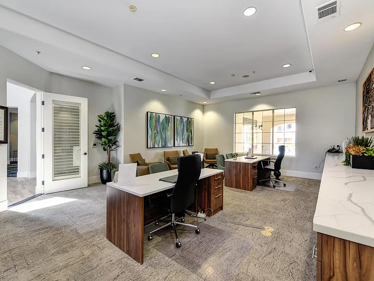 Paseo Villas — Photo 20