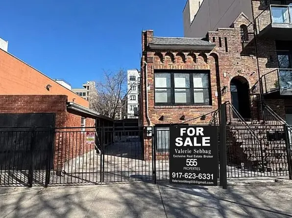 417 Maple St Unit 1, Brooklyn, NY 11225