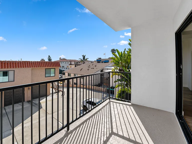 243 Avenida Montalvo #4 — Photo 13