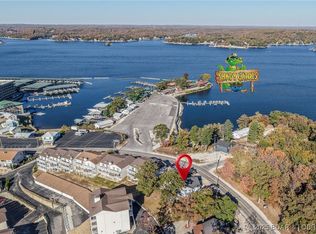 2124 Bittersweet Rd, Lake Ozark, MO 65049