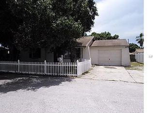 10104 Chimney Hill Ct, Tampa, FL 33615