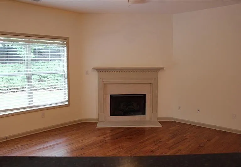 6065 Apple Rose Dr — Photo 10