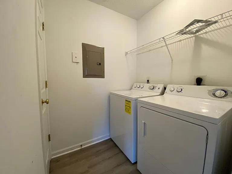 533 Scholastic Ct — Photo 20