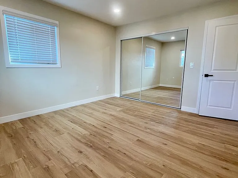 8862 Golf Dr — Photo 2