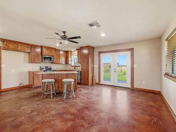 5th image of 341 Wesley Chapel Rd