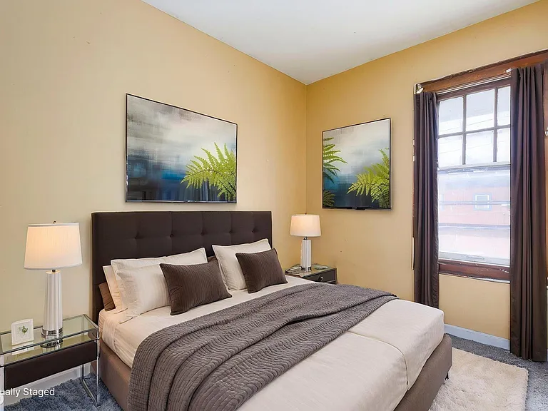 5421 Toledo St — Photo 34