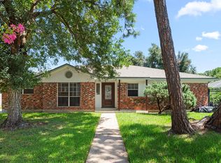 8806 Langdon Ln, Houston, TX 77036