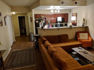 446 S Saulsbury St APT 1B, Lakewood, CO 80226