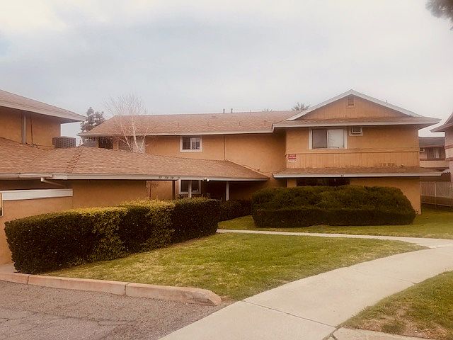 1st image of 911 Lombard Dr APT A