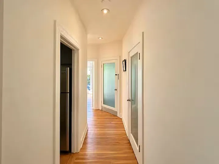 1 bed, 900 sqft, $3,950 — Photo 2