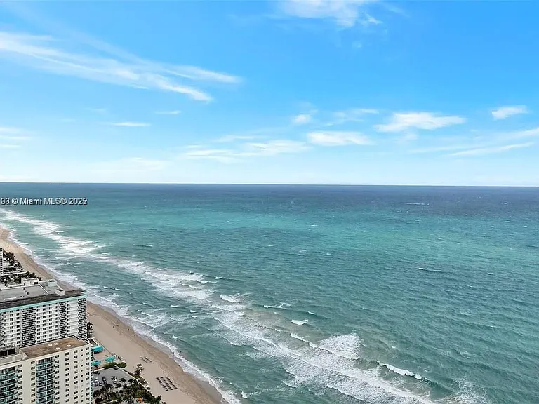 4111 S Ocean Dr #Penthouse 4106 — Photo 2