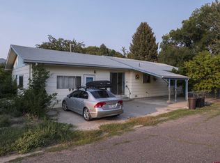 806 4th St, Paonia, CO 81428