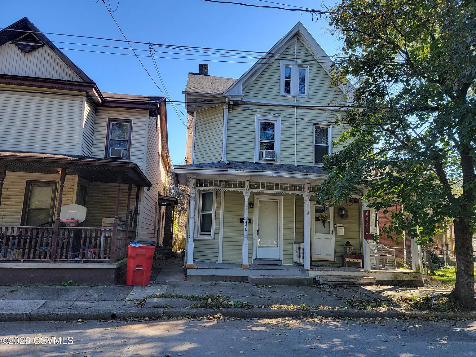 3 bed, 1240 sqft, $1,050 — Photo 2