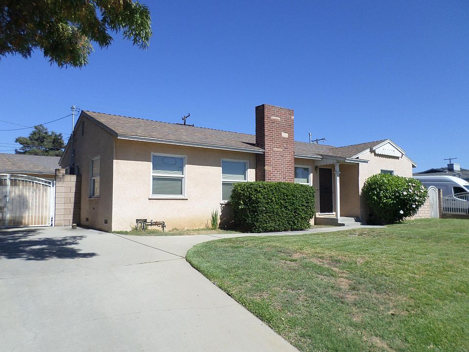 1st image of 620 S Hollenbeck St