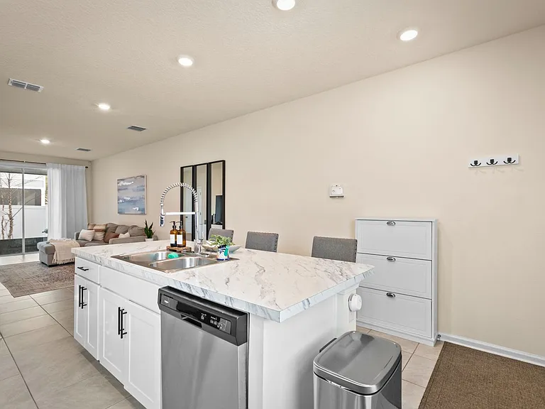 2877 Mule Deer Cir — Photo 7