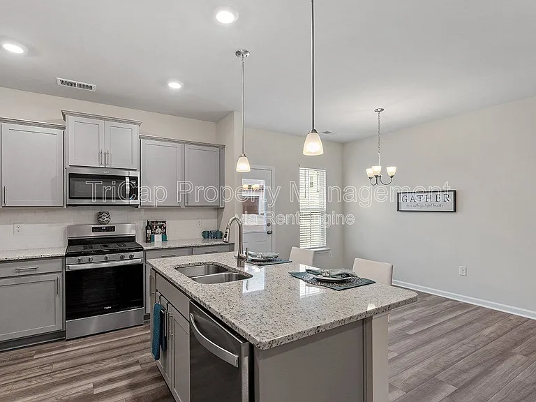 416 Glen Clova Dr — Photo 17