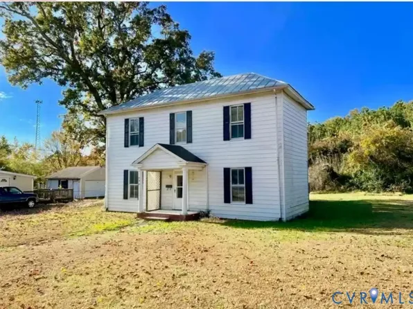 406 Custis St, Crewe, VA 23930