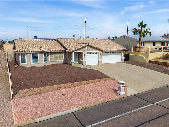 3rd image of 3601 Oro Grande Blvd