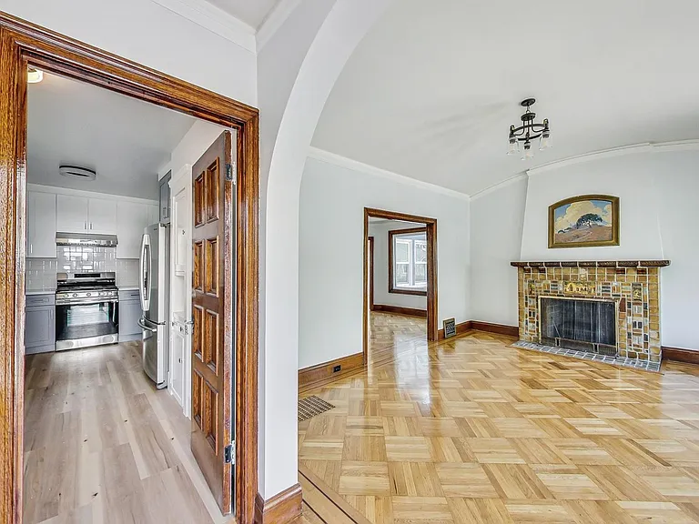 785 Mangels Ave — Photo 5