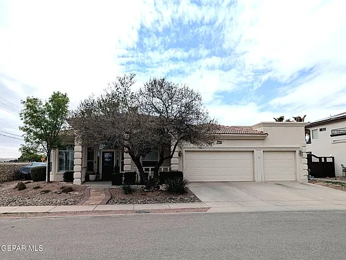 798 Maxey Marie Dr Photo 1