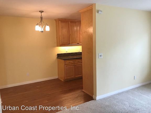 5th image of 4676 Hamilton St APT 3