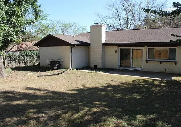 7517 Castillo Rd — Photo 5