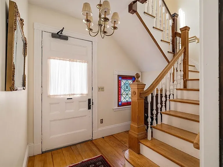 148 Calumet St #1 — Photo 5