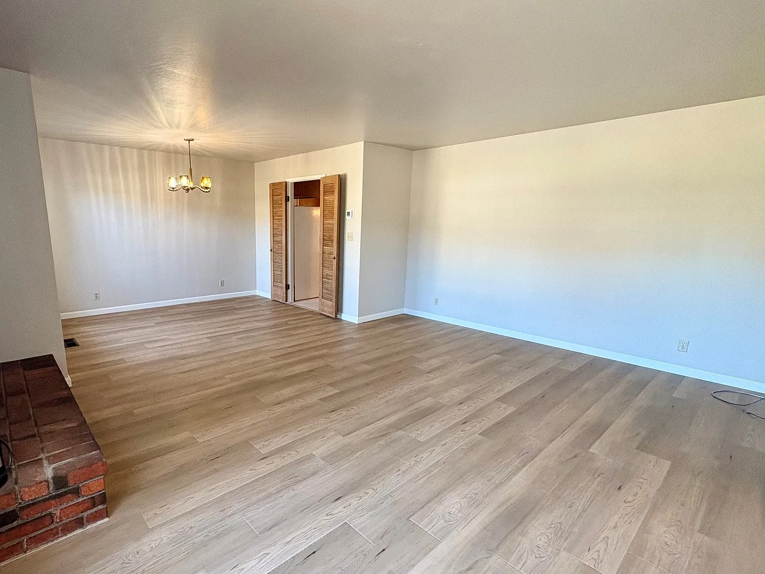 4 bed, 1709 sqft, $5,200 — Photo 4