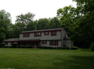 635 Old Woodbury Rd, Southbury, CT 06488