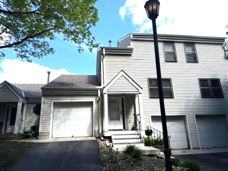 1st image of 246 3rd Ave NE
