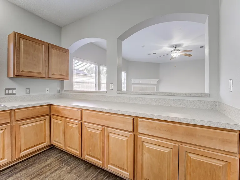 12415 Silversmine Dr — Photo 14